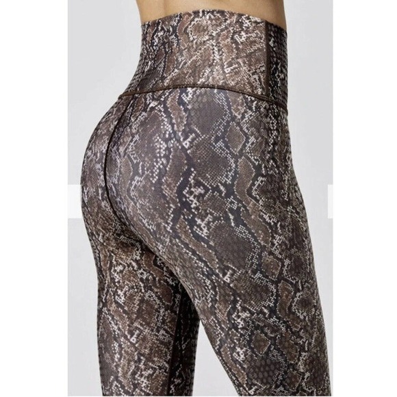 Carbon38 Printed High Rise 7/8 Legging Size. S True Snake Print CRB20-409B - Picture 1 of 9
